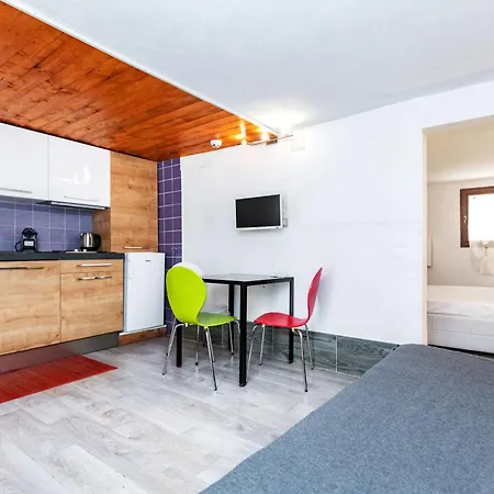 דירה Charming One-bedroom In Authentic Venice, Biennale Area *